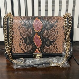 $90 Retail INC Shoulder /Crosssbody